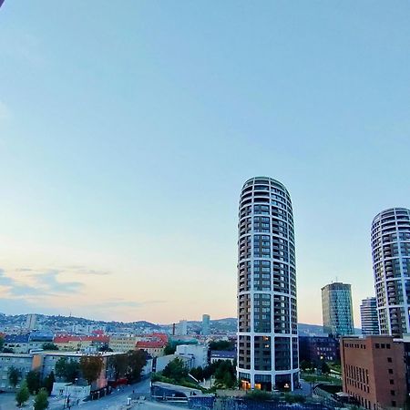 Sag Panorama City Free Parking Bratislava Exterior foto